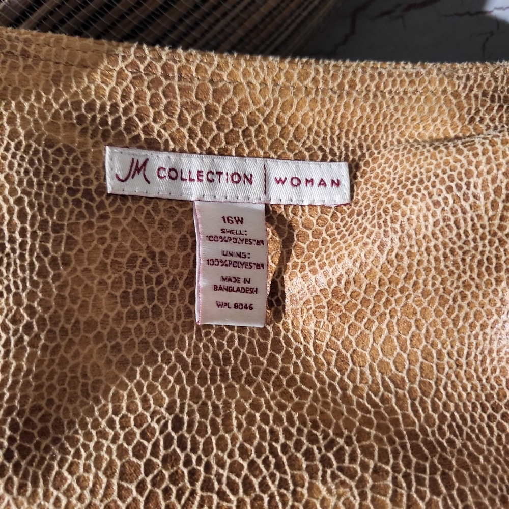 Subtle Animal Print Light Jacket - Picture 4 of 7